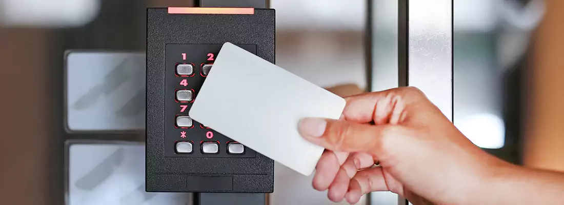 Benefits of Card Lock Readers for Properties in Leisure City, FL