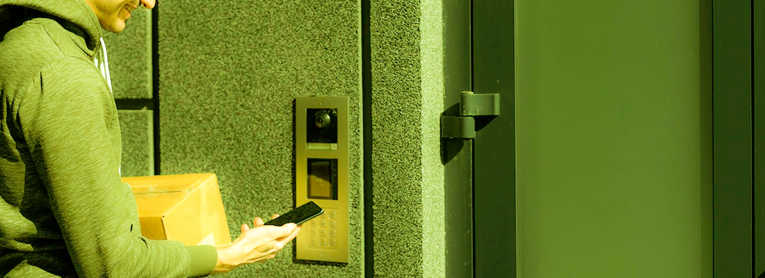 Keyless Entry Systems for Storefronts in Leisure City, FL